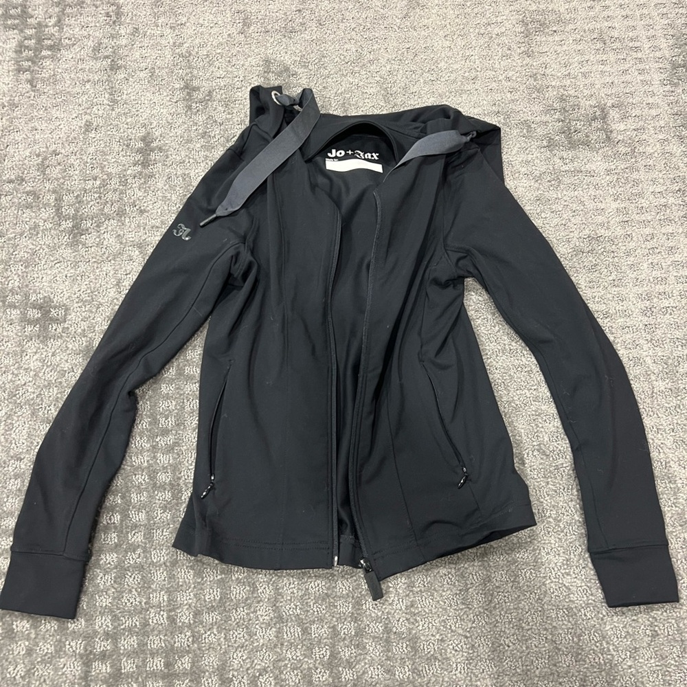 Jo and Jax black jacket